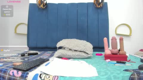 Snapshot of sexybrown_2005 chatting on March 9, 6:50 am sexybrown_2005 online show from March 9, 6:50 am