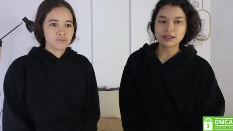 chanell and yina online show from September 18, 1:02 pm