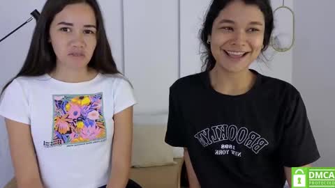 chanell and yina online show from September 22, 1:02 pm