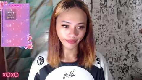 Snapshot of sexycheng chatting on June 20, 7:49 pm Miss Cheng online show from June 20, 7:49 pm