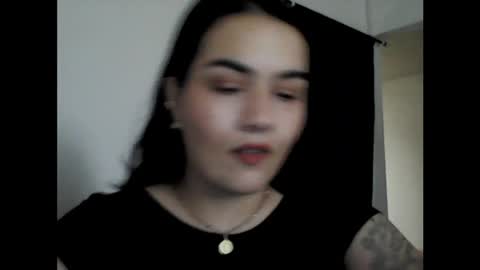 Snapshot of sexychubbyanna chatting on April 8, 5:02 pm sexychubbyanna online show from April 8, 5:02 pm