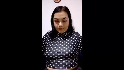 Snapshot of sexychubbyanna chatting on April 12, 12:48 am sexychubbyanna online show from April 12, 12:48 am