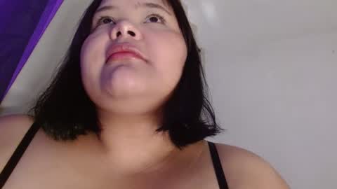 Snapshot of sexychubbyy chatting on December 22, 2:16 pm Eva online show from December 22, 2:16 pm