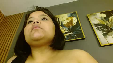 Snapshot of sexychubbyy chatting on February 23, 11:14 pm Eva online show from February 23, 11:14 pm