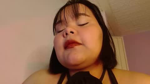 Snapshot of sexychubbyy chatting on May 16, 11:14 pm Eva online show from May 16, 11:14 pm