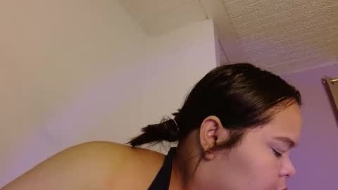 Snapshot of sexychubbyy chatting on May 17, 7:32 pm Eva online show from May 17, 7:32 pm