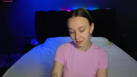 Snapshot of sexycocobutt chatting on April 18, 1:15 pm Sophia online show from April 18, 1:15 pm
