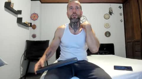 Antonioylola online show from February 25, 12:04 pm