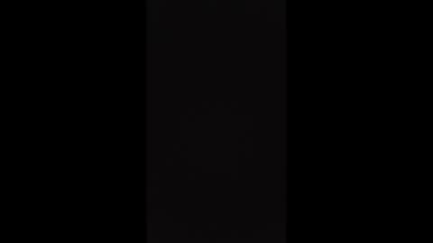 Sexy couple with a squirting lady online show from April 17, 11:41 pm