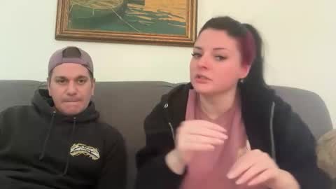 Snapshot of sexycouple41110 chatting on March 17, 3:04 pm sexycouple41110 online show from March 17, 3:04 pm