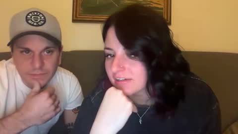 Snapshot of sexycouple41110 chatting on April 2, 3:15 am sexycouple41110 online show from April 2, 3:15 am