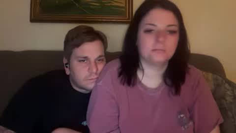 sexycouple41110 online show from May 19, 1:56 am