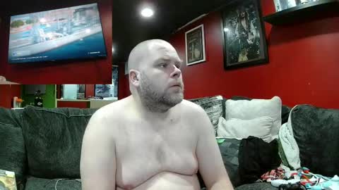 Sexydadfigure online show from April 2, 1:03 am