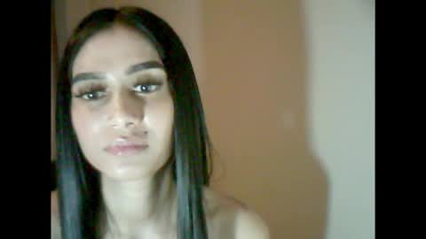 Snapshot of sexydiva02 chatting on October 25, 10:04 pm sexydiva02 online show from October 25, 10:04 pm