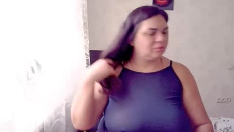 Snapshot of sexydollywoman chatting on October 8, 7:39 am sexydollywoman online show from October 8, 7:39 am