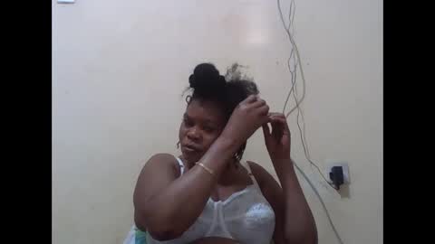 Snapshot of sexydove2 chatting on October 19, 7:03 pm EMILY online show from October 19, 7:03 pm