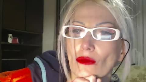 ENI pvt moan your name  WHEN I M NOT online you tell me in SNAPCHAT deal yes add me...  FREE TWITTER magiconline101...... online show from May 18, 11:32 pm