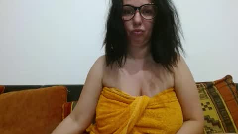 Snapshot of sexyerikka chatting on April 14, 2:39 am Eva online show from April 14, 2:39 am
