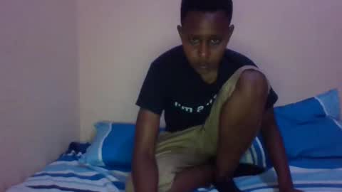 Snapshot of sexygirlies chatting on April 5, 1:19 pm Sexygirlies online show from April 5, 1:19 pm