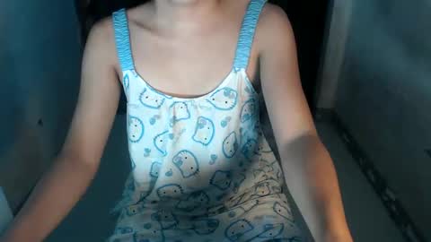 Snapshot of sexygoddess_tyra chatting on February 23, 3:40 pm TYRA 3 online show from February 23, 3:40 pm