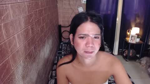 Snapshot of sexyhornymyles4uxxx chatting on June 12, 2:32 am Sexymylessss online show from June 12, 2:32 am