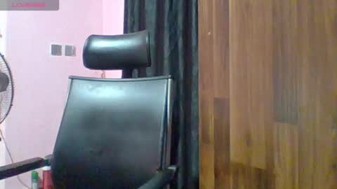 Snapshot of sexyhotbody_haileyxx chatting on September 10, 6:13 am Hailey online show from September 10, 6:13 am