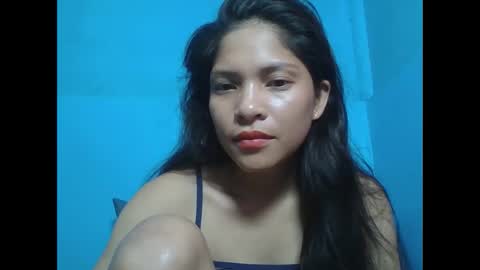 rose online show from March 25, 3:07 pm