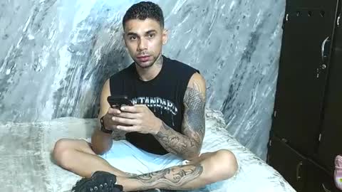 sexyhotsweet2026 online show from June 13, 2:42 am