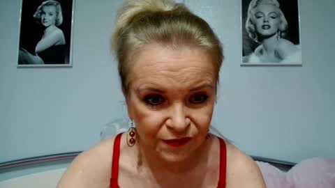 Jenny online show from February 16, 8:11 pm
