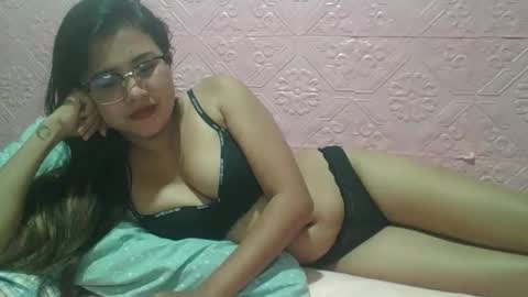 sexyjessa20 online show from February 4, 1:17 pm