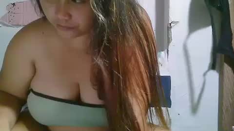 Snapshot of sexykittymom chatting on March 5, 7:16 am sexykittymom online show from March 5, 7:16 am