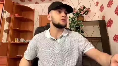 Snapshot of sexykolya chatting on December 30, 8:36 pm Kolya online show from December 30, 8:36 pm