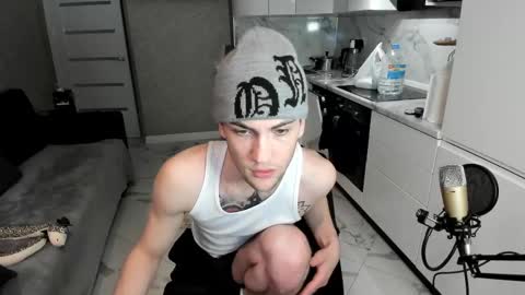 Snapshot of sexykolya chatting on February 25, 10:07 pm Kolya online show from February 25, 10:07 pm