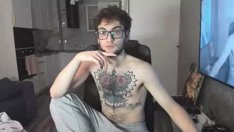 Snapshot of sexykolya chatting on September 9, 5:45 pm Kolya online show from September 9, 5:45 pm