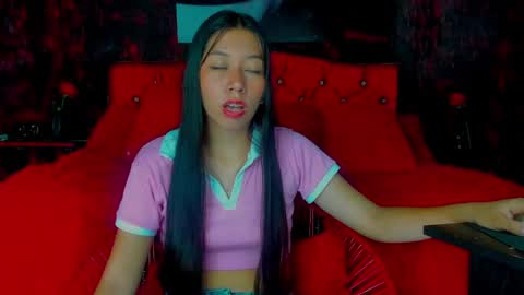 laura online show from December 4, 12:03 pm
