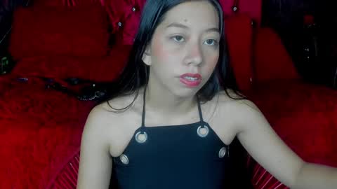 laura online show from December 16, 11:44 am