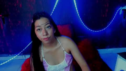 laura online show from December 26, 4:25 pm