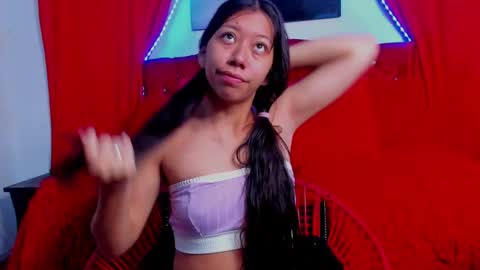 laura online show from January 18, 11:21 am