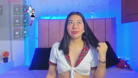 Snapshot of sexylaurita4u chatting on October 16, 11:55 am laura online show from October 16, 11:55 am