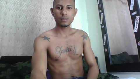 Snapshot of sexyleon69 chatting on May 14, 5:36 am Sexy leon online show from May 14, 5:36 am