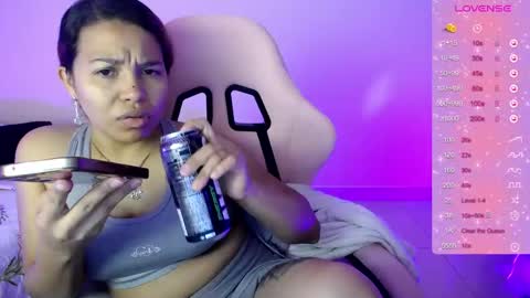 Snapshot of sexyloba_ chatting on April 18, 8:20 pm sexyloba independent model online show from April 18, 8:20 pm