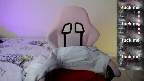 Snapshot of sexyloba_ chatting on May 13, 8:44 am sexyloba independent model online show from May 13, 8:44 am