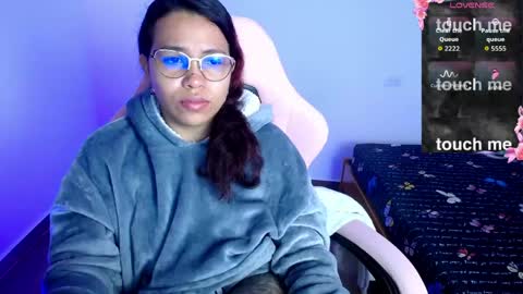 Snapshot of sexyloba_ chatting on June 4, 11:16 am sexyloba independent model online show from June 4, 11:16 am