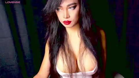 Snapshot of sexylongcockbunny chatting on March 12, 11:11 pm April online show from March 12, 11:11 pm