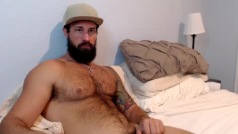 Snapshot of sexymanmk26 chatting on December 6, 10:52 pm lets go private im ready to play pvt cum online show from December 6, 10:52 pm