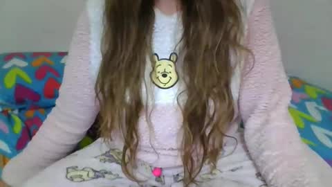 sexymisss24 online show from December 17, 7:25 am