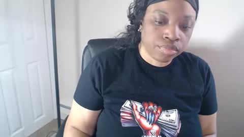 SexyMona online show from May 16, 4:39 pm