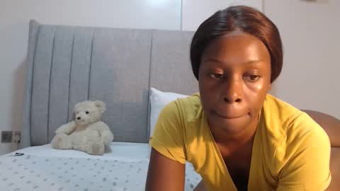 Snapshot of sexymonalisa1 chatting on May 16, 10:36 am sexymonalisa1 online show from May 16, 10:36 am