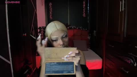 N A F online show from January 15, 7:50 pm