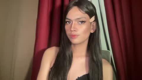 Snapshot of sexynakedweapon chatting on May 12, 11:46 pm LIEZEL online show from May 12, 11:46 pm